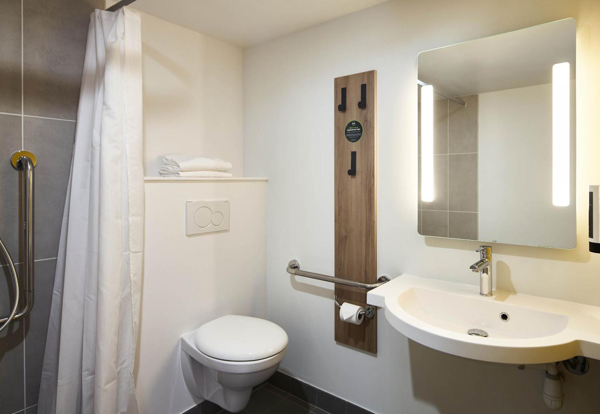 B&B Hotel Bois D'Arcy Saint Quentin En Yvelines Екстер'єр фото